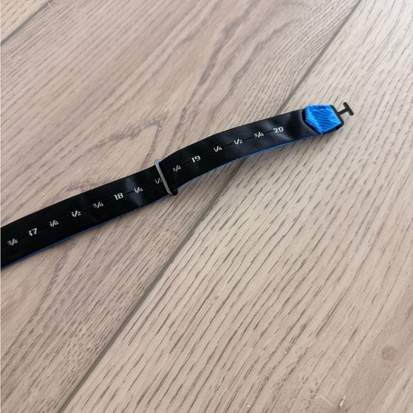 Apt. 9 Adjustable Vibrant Blue Bow Tie - Picture 3 of 5